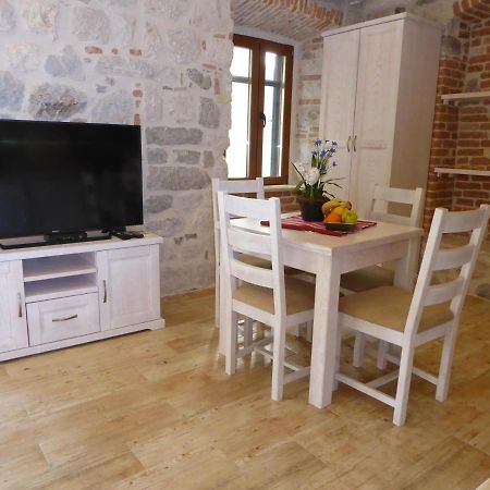 Apartaments Charlie Chaplin Kotor Eksteriør billede